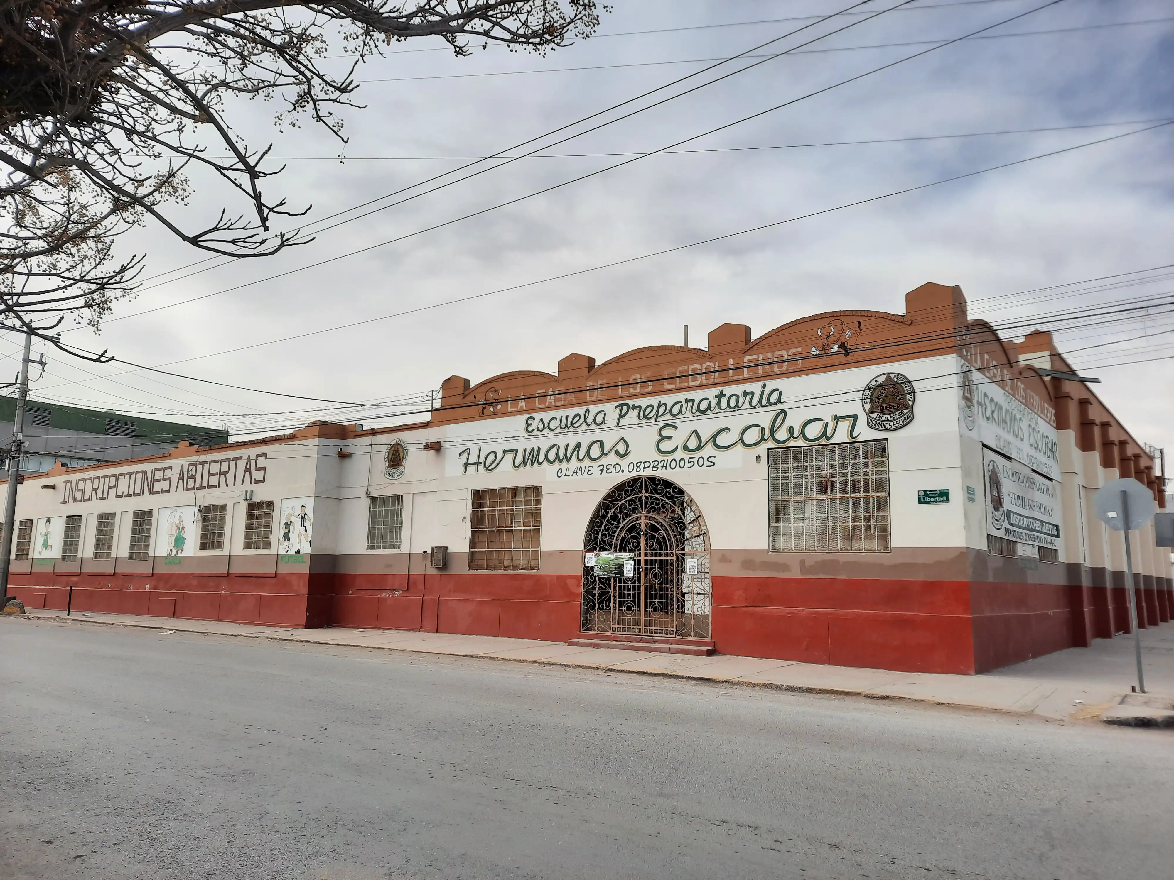 Preparatoria Hermanos Escobar