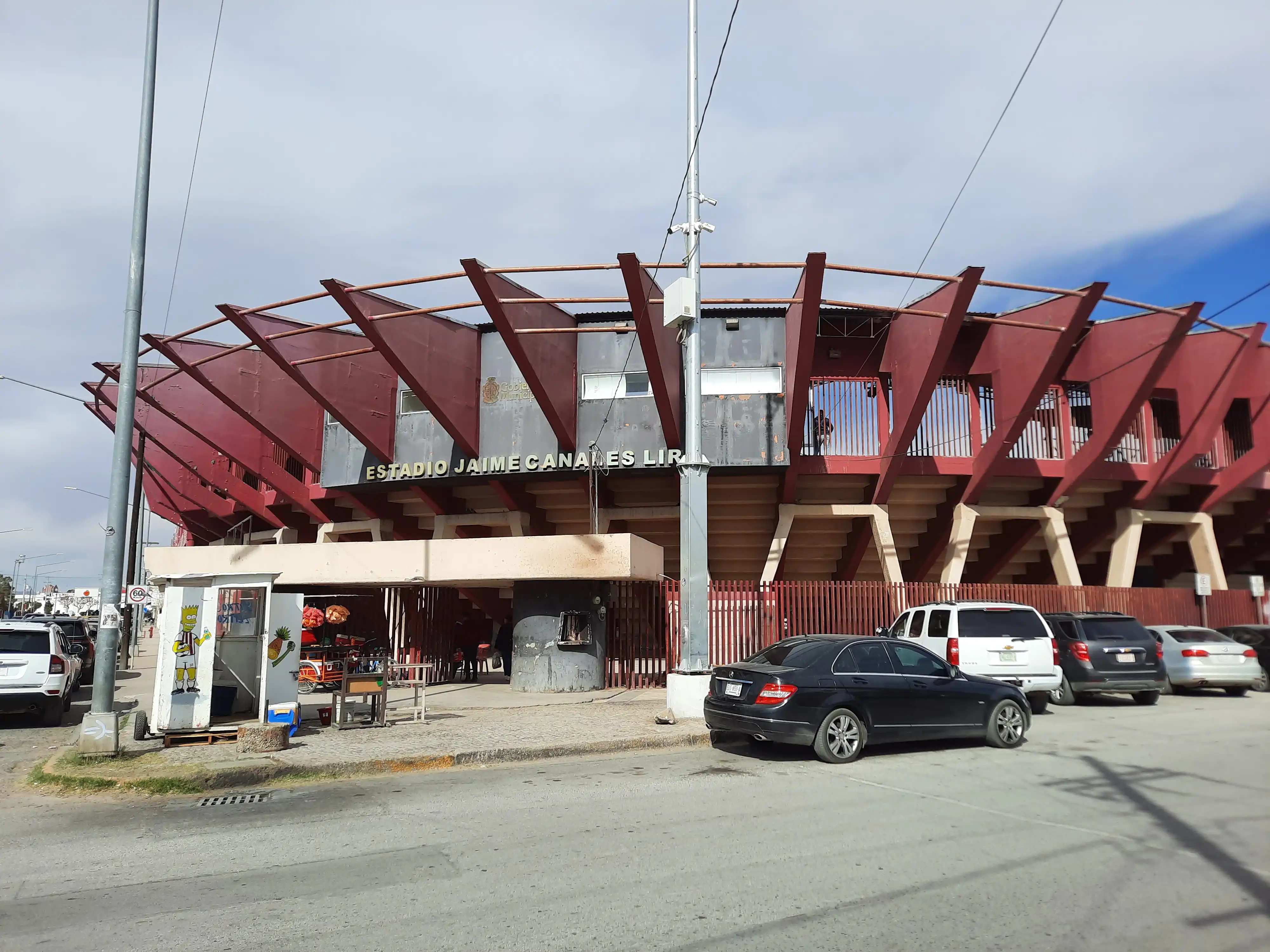 Estadio Jaime Canales Lira